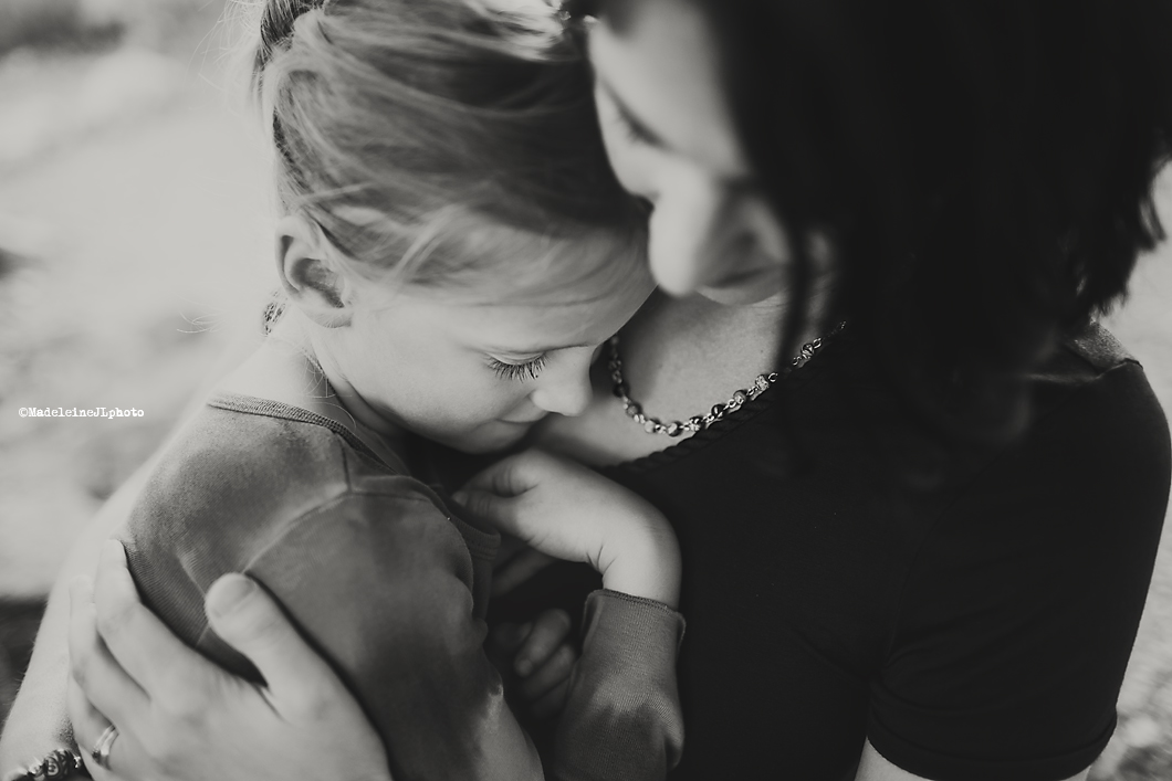 Orange County family and childrens photographer Madeleine JL Photography | Serving orange county, los angeles and san diego with maternity, newborn and family photography